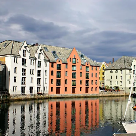 Fjord Vista - Floor In Апартаменты Олесунн