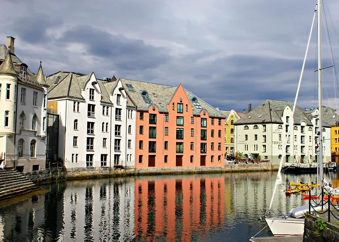 Fjord Vista - Floor In Apartamento Ålesund